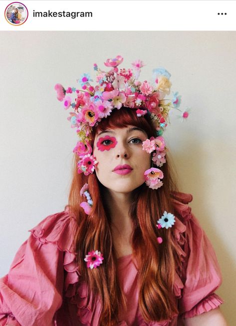 Flower Child Hair, Rachel Burke, Dia De Los Muertos Decorations Ideas, Flower Costume, Girls Magazine, Halloween Flowers, Wacky Hair Days, Wacky Hair, Hair Adornments