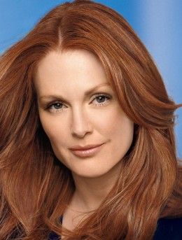 In this picture Julianne Moore looks exactly like my main character, Jessica Wyman Lowell. Exactly! Rarest Hair Color, Hair Color For Fair Skin, Hair Color Pictures, Human Hair Clip Ins, Hair Color Auburn, Long Red Hair, Trendy Hair Color, Julianne Moore, Auburn Hair