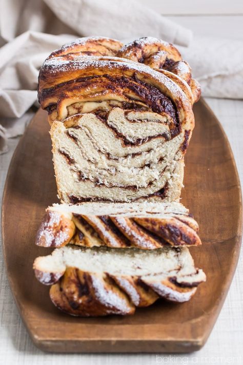 Brunch Ideas Gluten Free, Swirl Bread Recipe, Desserts Apple, Apple Bread Recipe, Chocolate Peanut Butter Desserts, Swirl Bread, Cinnamon Swirl Bread, Butter Cinnamon, Apple Recipes Easy