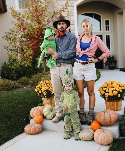 Family Halloween costume, Jurassic Park costume, dinosaur costume, kaila walls Stroller Halloween Costumes, Jurassic Park Costume, Family Themed Halloween Costumes, Dino Costume, Dinosaur Halloween Costume, Diy Couples Costumes, Dinosaur Halloween, Themed Halloween Costumes, Dinosaur Costume