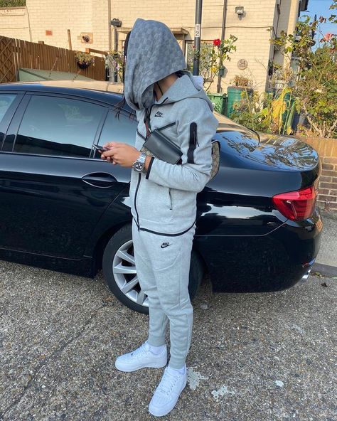 @k.arfaei on Instagram: “i ain’t ever had a job🥱” Tech Fleece Outfit Men, Tech Fleece Outfit, Uk Drip Outfits, Uk Drip Outfits Men, Drip Outfits Men, Nike Tech Fleece Outfit Men, Nike Outfits Men, Gang Style, Street Casual Men