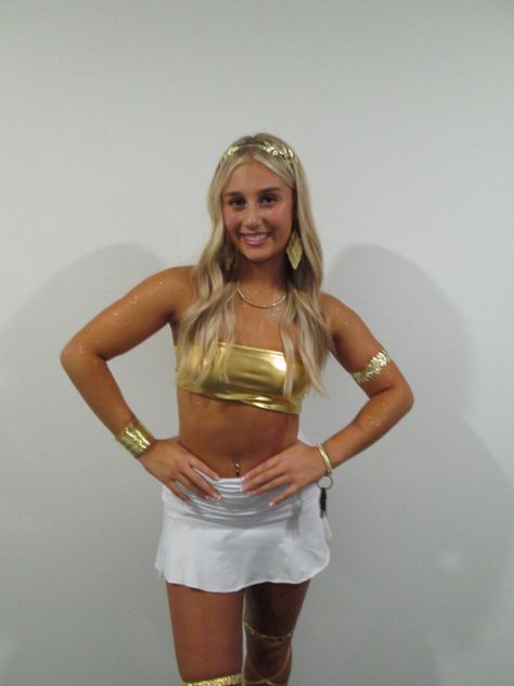 Outfit is all from amazon! Halloween Costume Greek Goddess, Halloween Costumes Greek Goddess, Greek Halloween Costumes, Greek Goddess Halloween Costume, Goddess Costume Halloween, Greek Goddess Halloween, Greek Goddess Outfit, Greek Goddess Costume Halloween, Goddess Halloween Costume