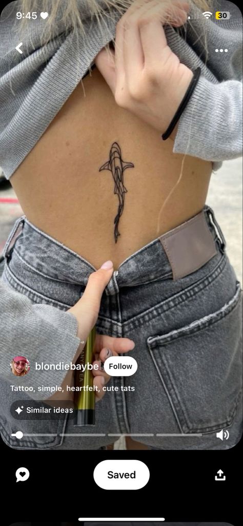 Back Fish Tattoo, Back Tattoo Women Spine, Stingray Tattoo, Small Back Tattoos, Ray Tattoo, Small Girly Tattoos, Ankle Tattoos For Women, Wicked Tattoos, Shark Tattoo