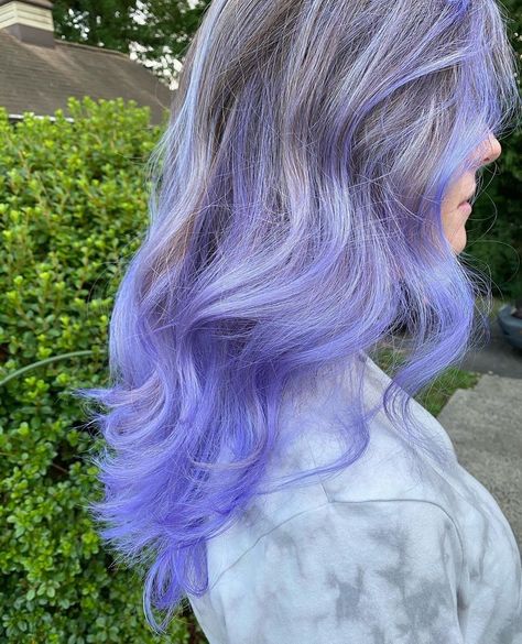 Arctic Fox Hair Color’s Instagram photo: “The only Monday blues we're interested in are these Periwinkle locks on @sararosehair⁠ and you'll never prove us wrong! 💙 Pick up a bottle…” Paste Hair Color, Black Hair With Periwinkle Highlights, Beautiful Hair Dye Ideas, Periwinkle And Blonde Hair, Frost Color Hair, Periwinkle Hair Ombre, Adore Periwinkle Hair Dye, Periwinkle Arctic Fox Hair, Perry Winkle Hair