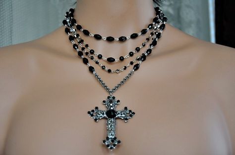 Gothic Jewelry Aesthetic, Victorian Cross Necklace, Grunge Accessories, European Jewelry, Edgy Jewelry, Alternative Jewelry, Medieval Style, Goth Jewelry, Dope Jewelry