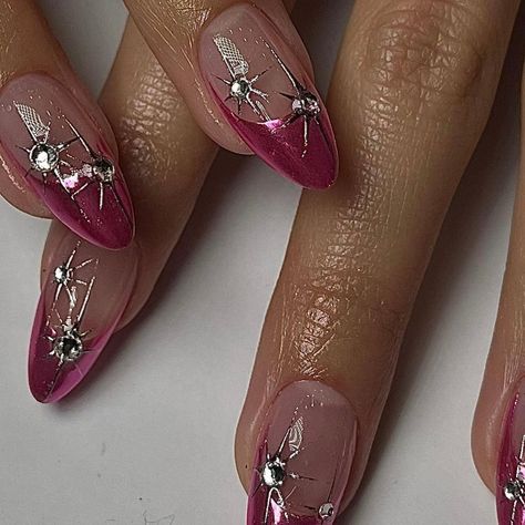 chrome french manicure Pink And Metallic Nails, Pink 3d Chrome Nails, Hot Pink Chrome Nails French Tip, Coloured Chrome Nails, Soft Pink Chrome Nails, Chrome Birthday Nails, Chrome Pink French Tip Nails, Cross Charm Nails, French Tip Nails Art