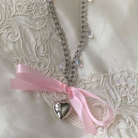 Ribbon Heart Necklace, Dr Items, Ribbon Heart, Knitted Necklace, Princess Necklace, Ribbon Necklace, Pink Necklace, Teardrop Beads, Pink Princess