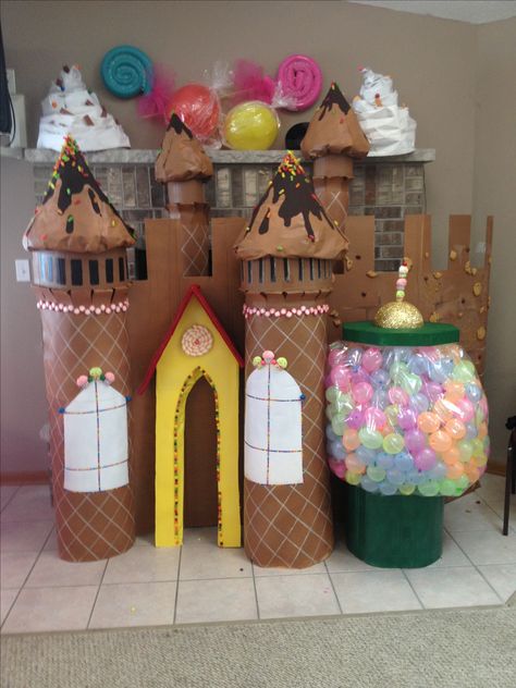 My daughters candyland castle Candyland Ice Palace, Candy Castle Decorations, Candy Land Castle Diy, Candy Castle Candyland, Candyland Christmas Party, Candyland Castle, Castle Diy, Candyland Theme, Candy Castle