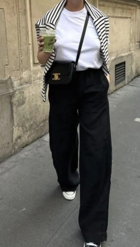 Black Trousers and Sneakers Outfits Black Trousers Outfit Summer, Black Linen Pants Outfit Summer, Black Trousers Outfit Casual, Casual Trousers Outfit, Stripe Tee Outfit, Quiet Luxury Outfits, Pleated Pants Outfit, Linen Trousers Outfit, Linen Pants Outfit Summer