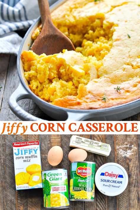 Corn Casserole Jiffy, Sweet Corn Pudding, Cream Corn Casserole, Thanksgiving Food Sides, Corn Casserole Recipe, Cornbread Casserole, Corn Pudding, Food Charlatan, Thanksgiving Recipes Side Dishes