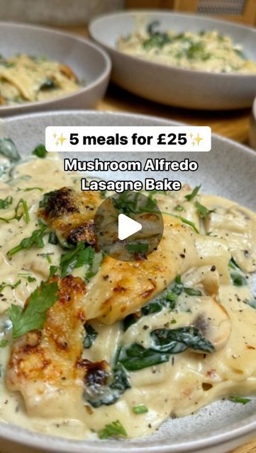 Ashleigh Mogford 👩🏼‍🍳 on Instagram: "Another popular one from August’s reel so posting it here for you to save for the cold weather ❄️🍂☁️   Mushroom Alfredo Lasagne Bake 400g lasagne sheets 200g mushrooms, sliced 2 handfuls of baby spinach leaves 250ml milk 1 tablespoon butter  1 veg stock pot and 500ml boiling water 1 heaped tbsp flour 1 heaped tbsp mascarpone 2 tspn thyme 1 onion, chopped 1 handful of fresh parsley, chopped 80g parmesan 1 tsp dijon mustard 4 cloves garlic, minced  1. Preheat grill part of the oven to a medium-high heat. Add lasagne sheets to a large pan of boiling, salted water and boil for 5 minutes, stirring them continuously to ensure the sheets don’t stick together. Remove from water and place on a plate separately (they will stick together if laid on top of each Sheet Recipes, Mushroom Alfredo, Veg Stock, Lasagne Sheets, Lasagne Recipes, Grill Parts, Spinach Stuffed Mushrooms, Spinach Leaves, Stock Pot