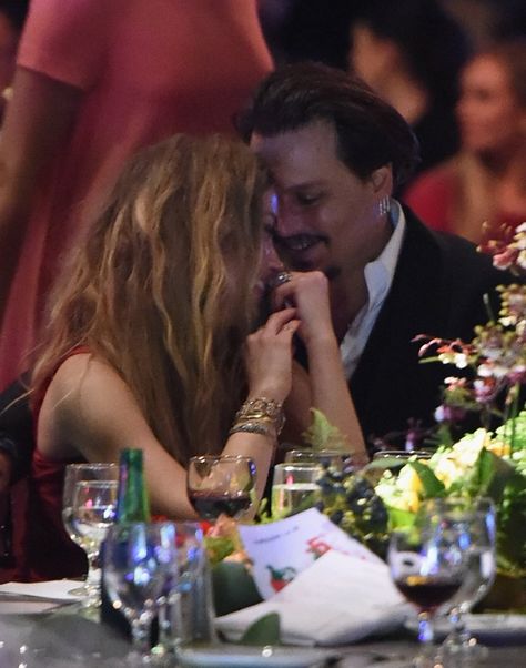 Johnny Depp Wife, Depp Heard, Amber Heard Johnny Depp, Amber Heard Style, جوني ديب, Johnny Depp And Amber, Wedding Wednesday, Johnny D, Man Wedding