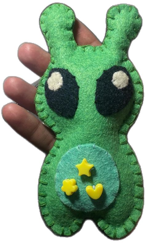 Felt Alien, Tangled Jewelry, Alien Sightings, Handmade Stuffed Animals, Handmade Plush, Alien Art, Little Critter, Beads Charms, I Can't Wait