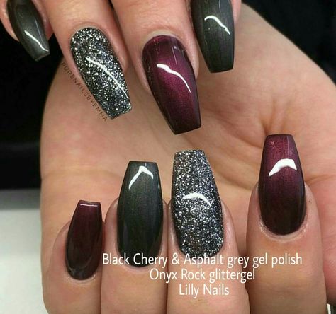 Gray Nail Polish Ideas, Gray And Maroon Nails, Dark Grey Nails Ideas, Maroon And Black Nails Design, Hadestown Nails, Pretty Dark Nails, Scarlet And Gray Nails, Trendy Fall Nail Designs 2023, Charcoal Nail Designs