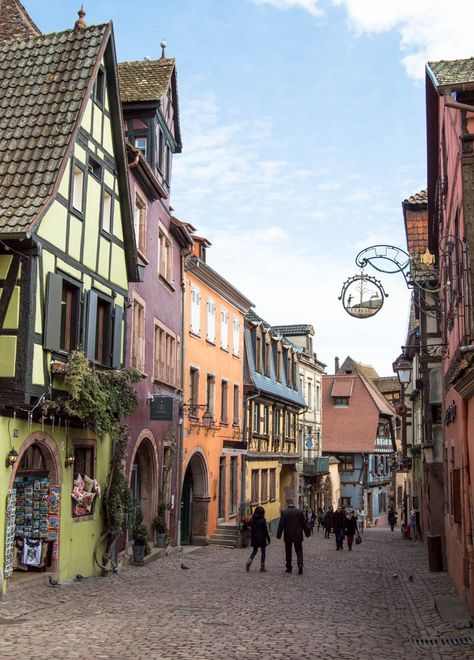 Riquewihr , Alsace, France - Beauty and the Beast town Fairytale Village, Fairytale Town, Farm Village, Cities In Germany, Alsace France, Backpacking Europe, Visit France, European Vacation, Visit Europe