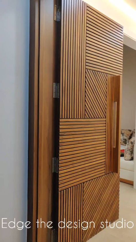 Veneer Flush Door Design, Wooden Flush Door Design, Wooden Doors Interior Modern Luxury, Teak Door Design Modern, Home Entrance Door Design, Bedroom Door Design Wooden, Flush Door Design Modern, Wooden Door Design Modern, Veneer Door Design