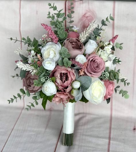 Dusty Rose Wedding Flowers, Mauve Wedding Flowers, Dusty Rose Bouquet, Mauve Bouquet, Rose Wedding Flowers, Mauve Bridesmaid, Blush Bouquet Wedding, Simple Wedding Bouquets, Silk Wedding Flowers