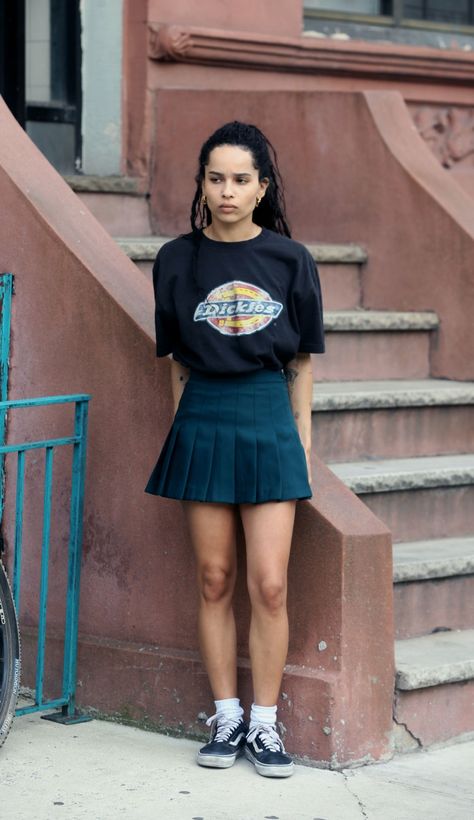 High Fidelity Zoe Kravitz, Zoe Kravitz High Fidelity, Zoe Kravitz Tattoos, Zoe Kravitz Braids, Zoe Kravitz Style, Zoë Kravitz, The Fashion Spot, Zoe Kravitz, Lenny Kravitz