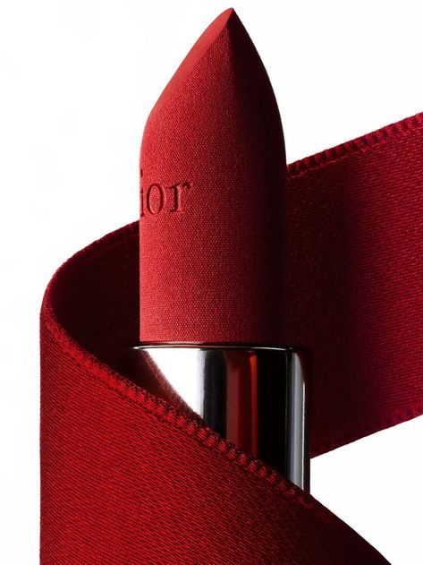 Red Beauty Aesthetic, Still Life Makeup, Dior Red Lipstick, Lipstick Campaign, Cosmetic Website, Lipstick Photography, Lipstick Aesthetic, Lipstick Ad, Wow Photo