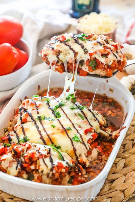 The BEST Bruschetta Chicken Recipe - Easy Family Recipes Bruschetta Casserole, Baked Bruschetta, Chicken Bruschetta Casserole, Bruschetta Chicken Bake, Tender Baked Chicken Breast, Chicken Bruschetta Bake, Chicken Bruschetta Recipe, Chicken Bruschetta, Beach Bod