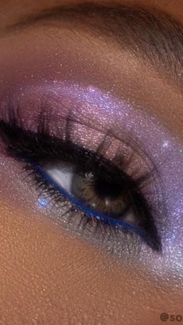 Makeup With Eyeshadow, Womens Eyes, Iridescent Eyeshadow, Teal Makeup, Iridescent Makeup, Prom Makeup For Brown Eyes, Disco Makeup, Purple Eyeshadow Looks, Lilac Eyeshadow