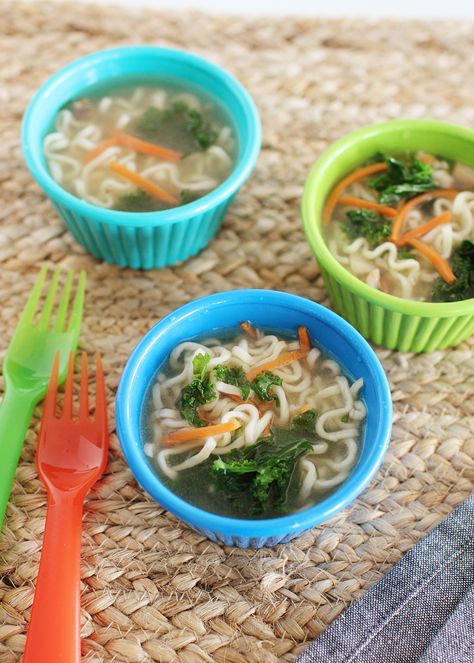 Homemade Top Ramen Ramen For Breakfast, Homemade Top Ramen, Ramen For Kids, Ramen Healthy, Cousin Sleepover, Top Ramen Recipes, Healthy Ramen Noodles, Ramen Noodle Recipes Easy, Healthy Ramen