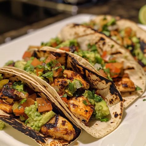 Crispy Poblano Chicken Tacos with Avocado-Jalapeño Salsa - recipes Crispy Poblano Chicken Tacos, Jalapeno Salsa Recipe, Jalapeño Salsa, Poblano Chicken, Cheesecake Fruit Salad, Best Broccoli Salad Recipe, Salsa Recipes, Vegetarian Tacos, Breaded Chicken Breast