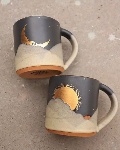 SVEN Ceramics (@svenceramics) • Instagram photos and videos Cute Mugs Ceramics, Flower Hacks, Mug Inspiration, Crockery Design, Ceramics Pottery Mugs, Deco Nature, Keramik Design, Handmade Mug, New Space