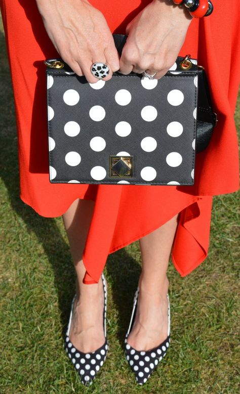 Black and white polka dots with an asymmetric skirt, Zara polka dot bag, Marks & Spencer polka dot slingback shoes Everyday Polka Dot Bags, Polka Dot Mixed Prints, Polka Dot Editorial, Polkadot Fashion Runway, Polka Dot Tote Bag, Polka Dot Bags, Slingback Shoes, Color Pairing, Asymmetrical Skirt