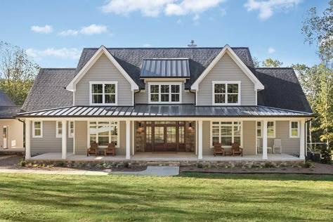 Gray Modern Farmhouse Exterior, Gray Farmhouse Exterior, Grey Farmhouse Exterior, Home On Land, Modern Farmhouse Exterior Colors, Farmhouse Exterior Paint Colors, Farmhouse Exterior Colors, Country House Exterior, Bible Verse Typography