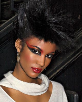 Madonna 80s Makeup, Rock Star Makeup, Rocker Makeup, Madonna Hair, 80s Makeup Trends, Glam Rock Makeup, 1980's Makeup, 1980s Makeup, 80s Print