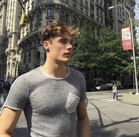 Steven Chevrin, Male Models, On Tumblr, Manhattan, Wattpad, Paris, Instagram Post, Mens Graphic Tshirt, Tumblr