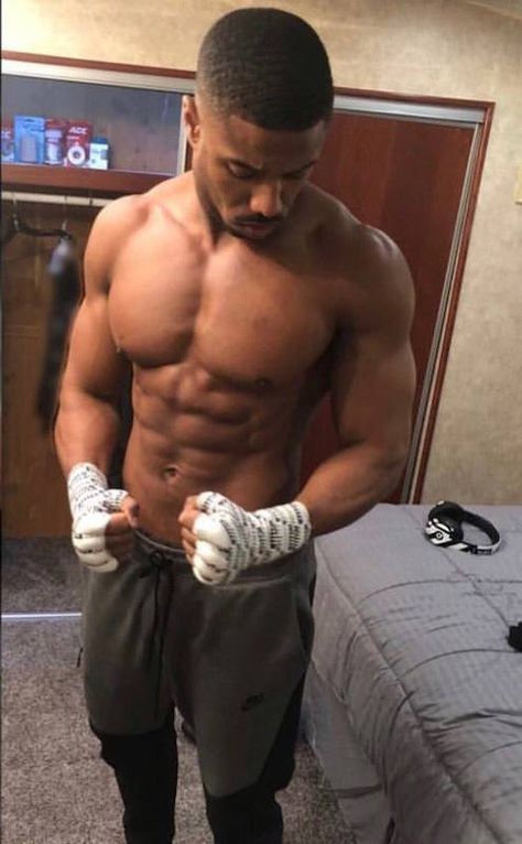 Michael B. Jordan's Shirtless Selfie for Naomi Osaka Is a Gift to All of Us | E! News Michael Bakari Jordan, Power Book, Michael B Jordan, X Games, Burton Snowboards, Kitesurfing, Skateboard Art, The Perfect Guy, Ex Machina