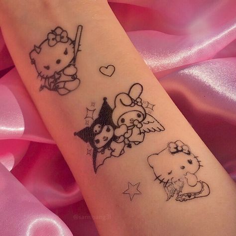 Hello Kitty Tattoo, Paznokcie Hello Kitty, Kitty Tattoo, Grunge Tattoo, Hello Kitty Tattoos, Sharpie Tattoos, Kawaii Tattoo, Cute Little Tattoos, Cute Tiny Tattoos