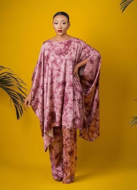 Female Dashiki, Silk And Chiffon Styles, Chiffon Styles, Boubou Styles For Women, Bubu Gown Styles, Stylish Naija, Dashiki Dress, Poncho Dress, 2piece Outfits