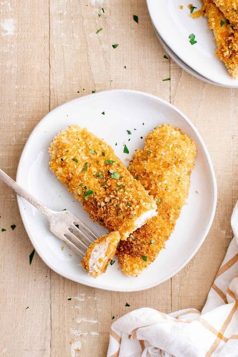 Baked Chicken Tenders Chicken Strips Baked, Chicken Tenders Crispy, Baked Chicken Tenderloins, Breaded Chicken Strips, Oven Baked Chicken Tenders, Baked Chicken Strips, Juicy Baked Chicken, Crispy Bread, Breaded Chicken Tenders