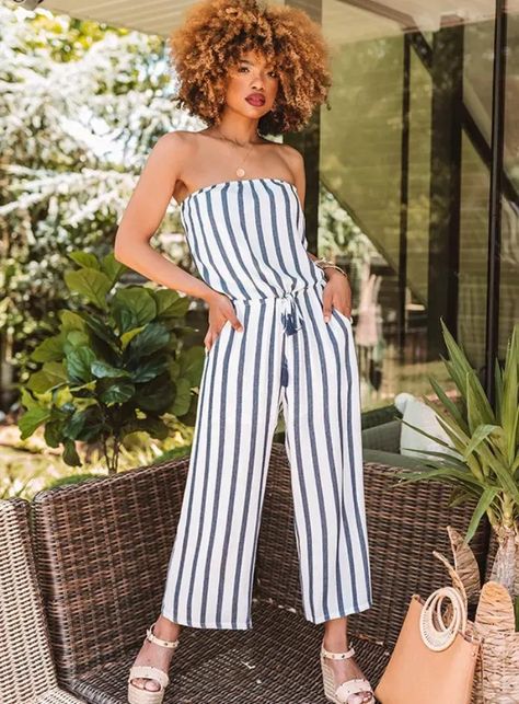 jumpsuit outfit ideas, best shoes to wear with a jumpsuit, shoes for jumpsuit Shoes To Wear With Jumpsuit, Pants Silhouette, Hawaii Fashion, Neutral Wedges, Vacation Fits, 2021 Outfits, Cropped Jean Jacket, Relaxed Pants, Floral Playsuit