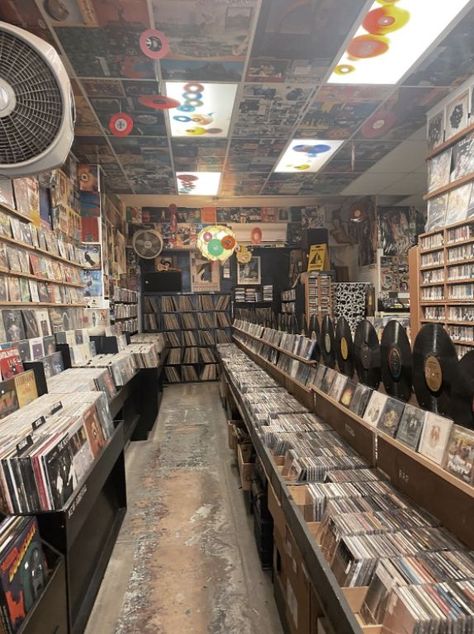 record store in ocean beach in san diego, california Ocean Beach California, Ocean Beach San Diego, San Diego Art, San Diego Beach, San Diego California, Record Store, Beach Bum, Ocean Beach, Spring Break