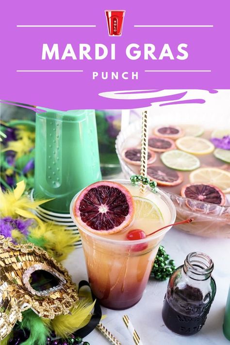 Enjoy your Fat Tuesday celebration with this Mardi Gras Punch recipe! It’s the perfect drink for the carnival celebration! Mardi Gras Drinks For A Crowd, Mardi Gras Punch Non Alcoholic, Celebration Ideas For Adults, Mardi Gras Punch, Mardi Gras Cocktails, Mardi Gras Drinks, Party Punch Recipe, Birthday Celebration Ideas, Madi Gras