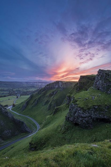 Stunning dramatic early Autumn dawn landscape image viewed along Winnats Pass in Peak District England royalty free stock image Snake Pass Peak District, Winnats Pass Peak District, The Peak District England, Peak District Aesthetic, Peak District England, Dawn Landscape, Autumn Sunrise, Sunrise Landscape, County House