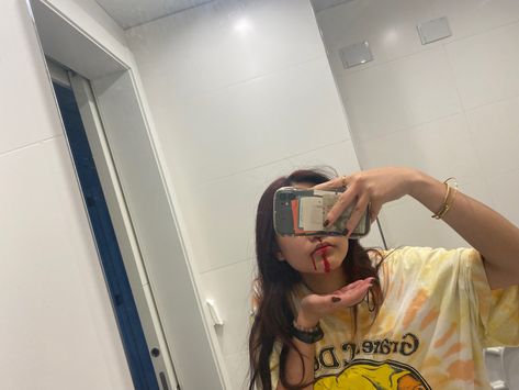 Ahahhaa sike it’s actually not that nice that ur nose starts bleeding How To Get A Nose Bleed, Nosebleeds Aesthetic, Nose Bleeds Fake Photo, Nose Bleeds Aesthetic, Blood Drip, Nose Bleeds, Apple Gift Card, Addams Family, Me When