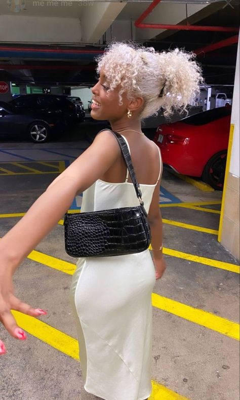 White Blonde Curly Hair Black Women, Platinum Blonde Hair Natural Black, White Hair Dye On Black Women, Platinum Natural Hair, White Coily Hair, Platinum Blonde 4c Hair, Ashy Blonde Natural Hair, Platinum Blonde Curly Hair Black Women, Platinum Blonde 4c Natural Hair