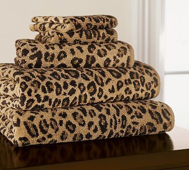 I want these!! leopard Jacquard towels from Pottery Barn Leopard Bathroom, Leopard Print Bathroom, Animal Print Bathroom, Modern Contemporary Bathroom, Animal Print Decor, Print Bathroom, Decoration Originale, Leopards, Online Fashion Stores