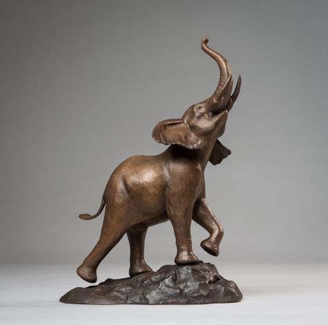 'African Elephant' bronze sculpture for Sale - Anthony Smith Art Anthony Smith Bronze Sculptures Anthony Smith, Diy Jar, Elephant God, African Sculptures, Elephant Sculpture, Diy Jar Crafts, Carving Art, Sculptures For Sale, Living Things