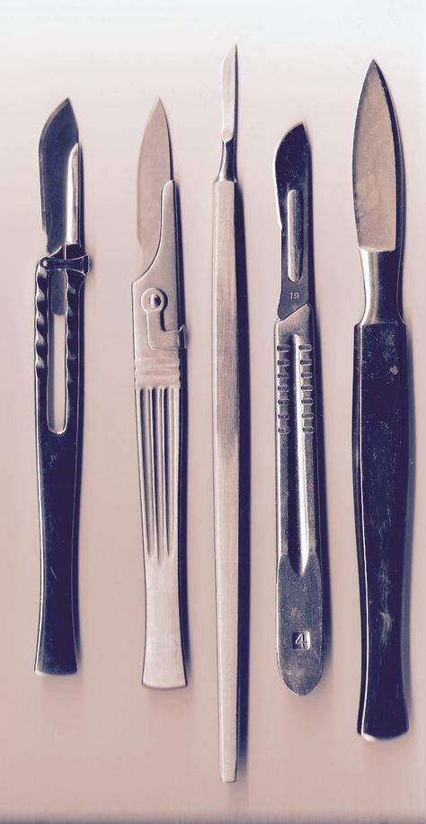 1. Scalpel Surgery Wallpaper Medical, Scalpel Aesthetic, Surgery Wallpaper, Medical Tools, Doctor Quotes Medical, Medical Photography, Medical Student Motivation, Scalpel, Medical Wallpaper