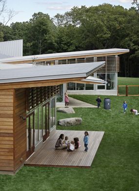 The Children's School - Stamford, CT - Maryann Thompson Architects Kathleen Ryan, Eclectic Kids Room, Stamford Ct, Kindergarten Interior, Outdoor Learning Spaces, Kindergarten Design, Green School, School Interior, Woodworking Projects For Kids