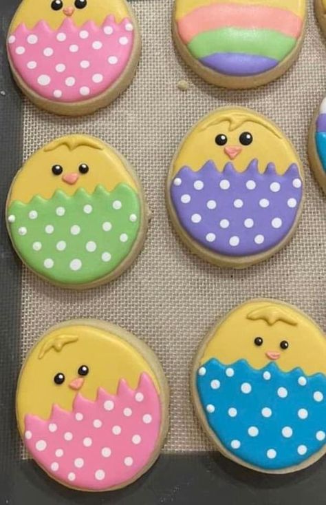 Easter Cookies Decorated Ideas, Easter Cookies Decorated, Simple Cookie Recipe, Easter Sugar Cookies Decorated, Easter Egg Sugar Cookies, Royal Icing Decorated Cookies, Simple Cookie, Easter Egg Cookies, Homemade Foods