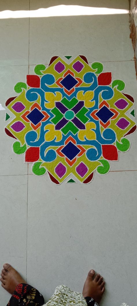 Dots Rangoli With Colors, Dot Rangoli Patterns Simple, Muggulu Design Simple With Colors, Vasubaras Rangoli, Muggulu Design Simple, 3d Rangoli, Ganesha Rangoli, Diwali 2024, Dot Rangoli