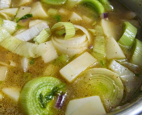 Healthy Leek Soup Recipe- Game of Thrones Food Recipes Leak Soup Recipes Healthy, Leek Broth Soup, Leek And Onion Soup, Soups Made With Leeks, Onion Leek Soup, Leek Mushroom Soup, Keto Leek Soup, Leek Soup Recipes Healthy, Leak Soup Recipes