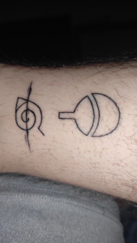 Uchiha Clan Tattoo, Konoha Symbol, Clan Tattoo, Uchiha Clan Symbol, Uchiha Clan, My Tattoos, Anime Tattoos, Infinity Tattoo, Fish Tattoos